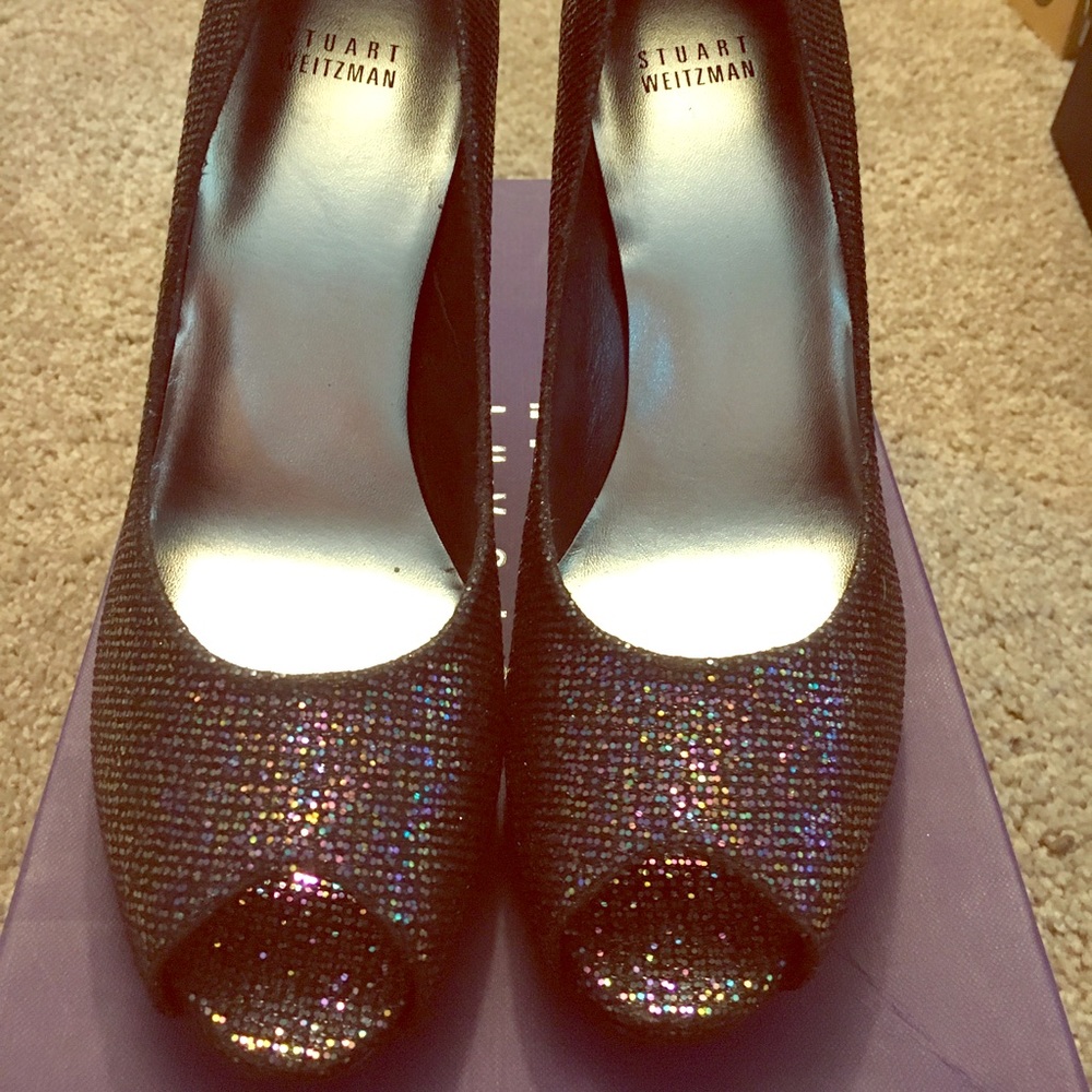 Brand New Stuart Weizman Metallic Heels Size 8
